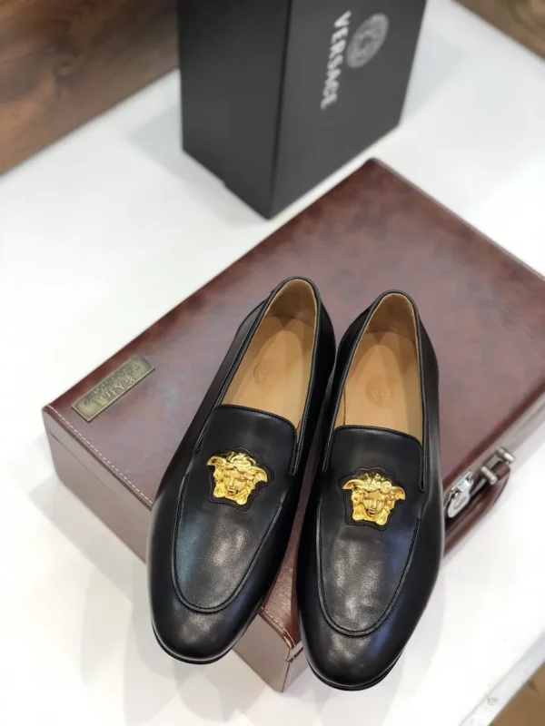 Versace shoes - rep shoes