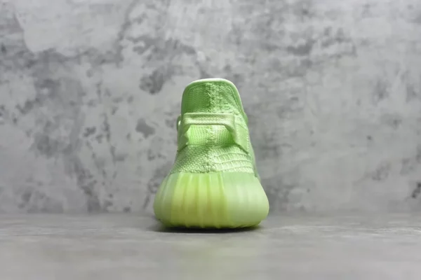 Yeezy shoes - Replica shoes