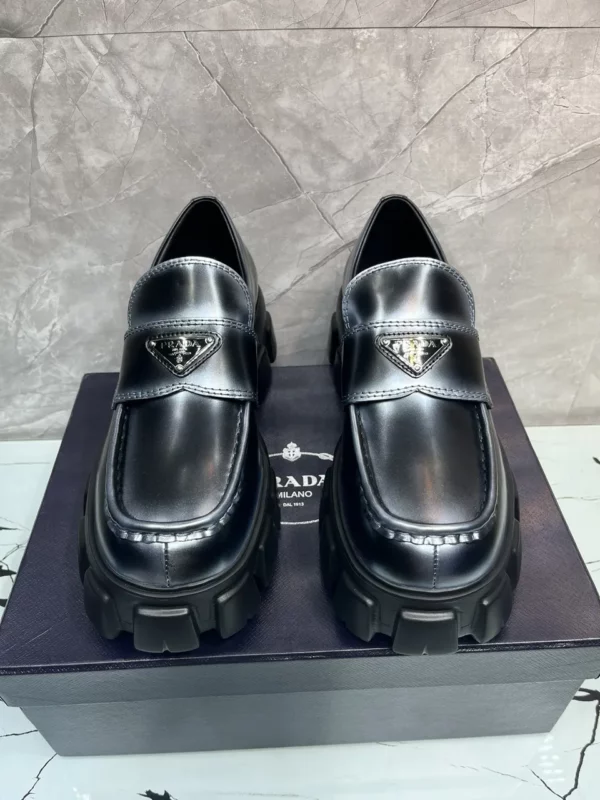 Prada shoes - Replica shoes