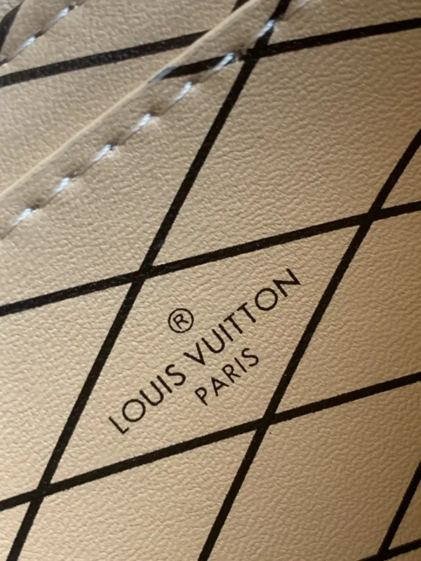 Louis Vuitton bag - louis vuitton replica bags