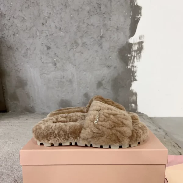 MiuMiu shoes - Replica shoes