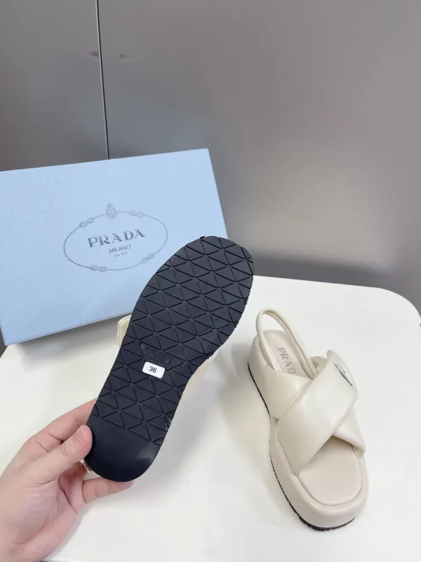 Prada shoes - Replica shoes