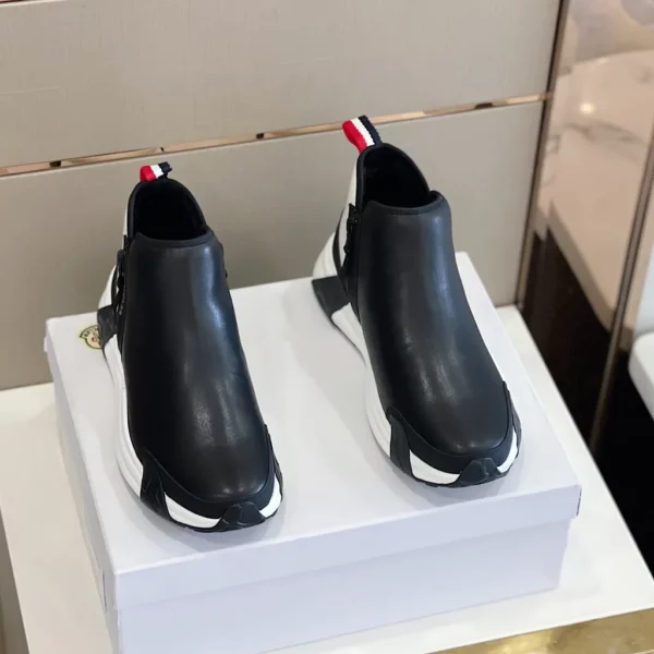 Moncler shoes - Replica shoes