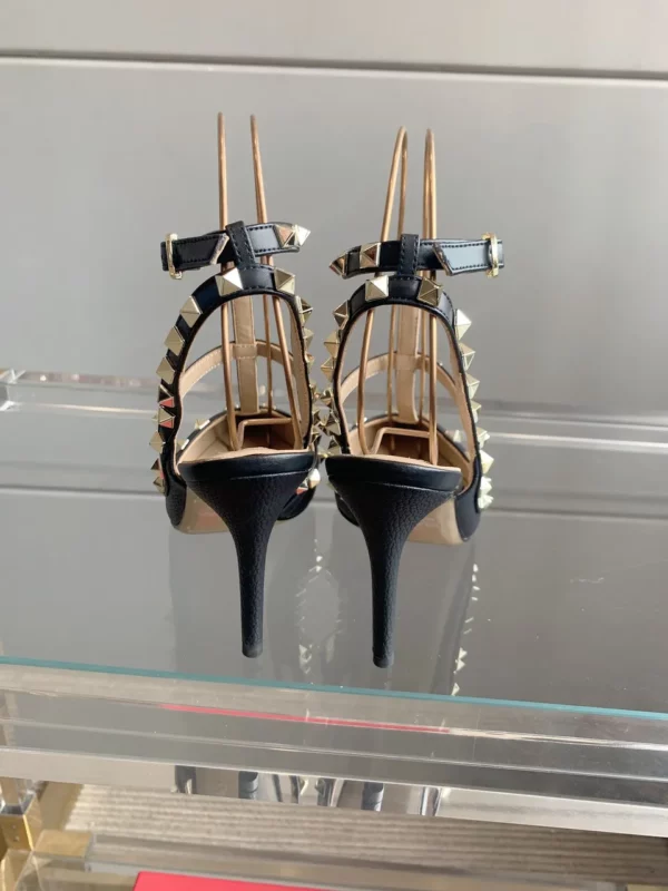 Valentino shoes - Reps shoes