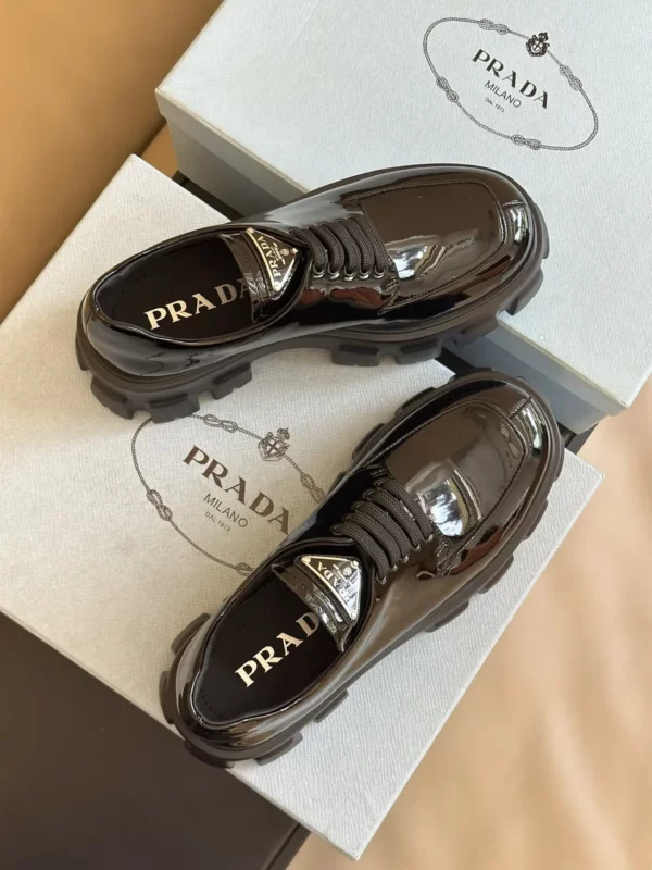 Prada shoes - Replica shoes