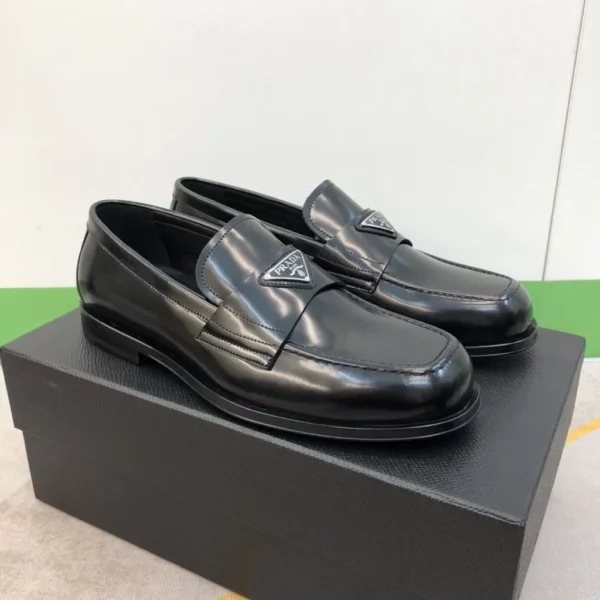 Prada shoes - Replica shoes