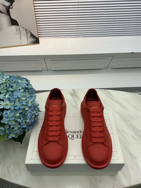 Alexander MCQueen shoes - rep shoes