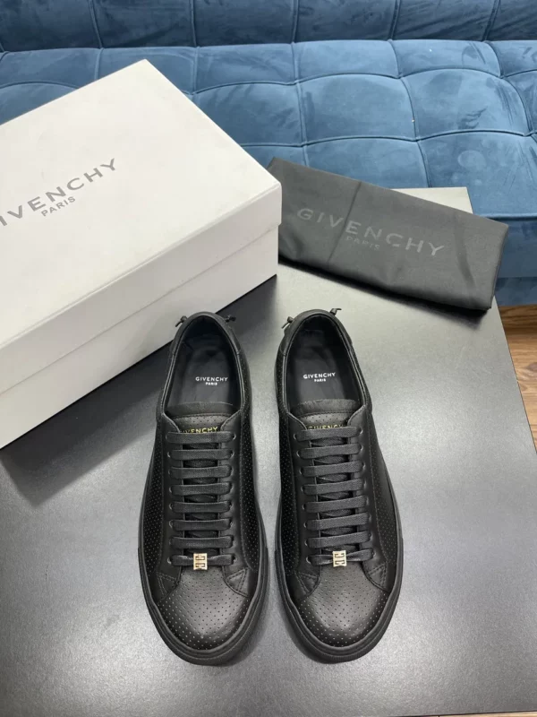 Givenchy shoes - Replica shoes