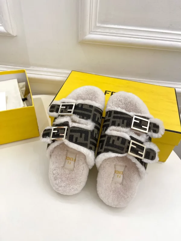 Fendi shoes - Replica shoes