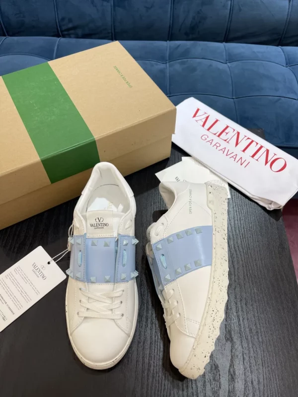 Valentino shoes - Reps shoes