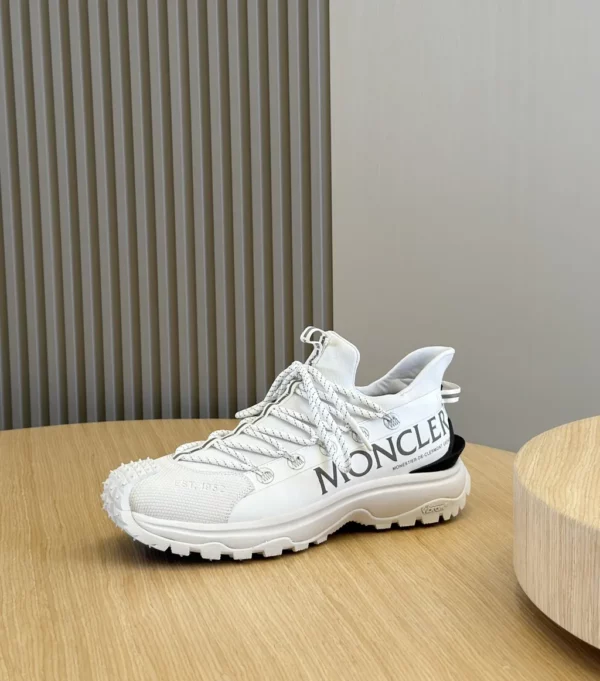 Moncler shoes - Replica shoes