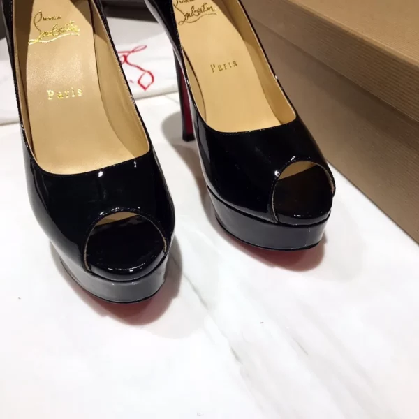 Christian Louboutin shoes - Replica shoes