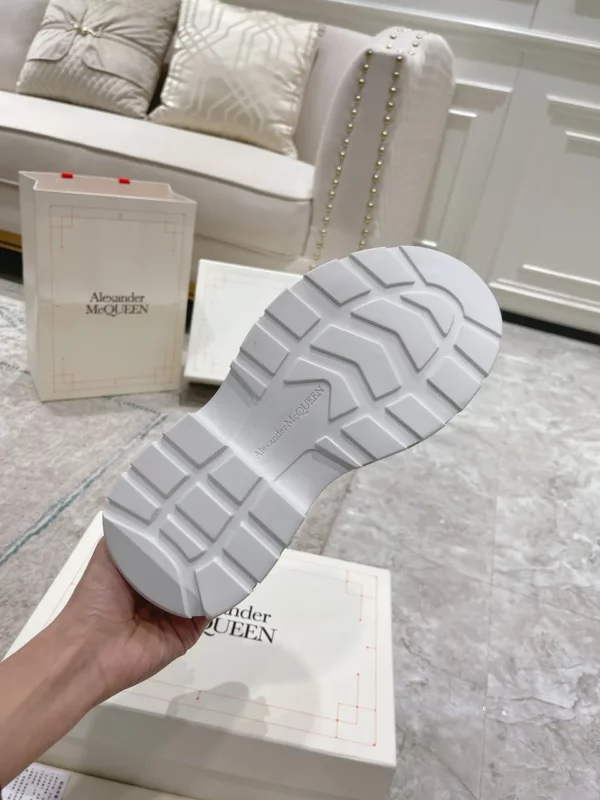 Alexander MCQueen shoes - Reps shoes