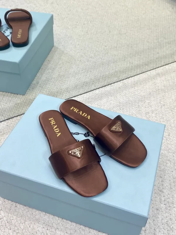 Prada shoes - Replica shoes