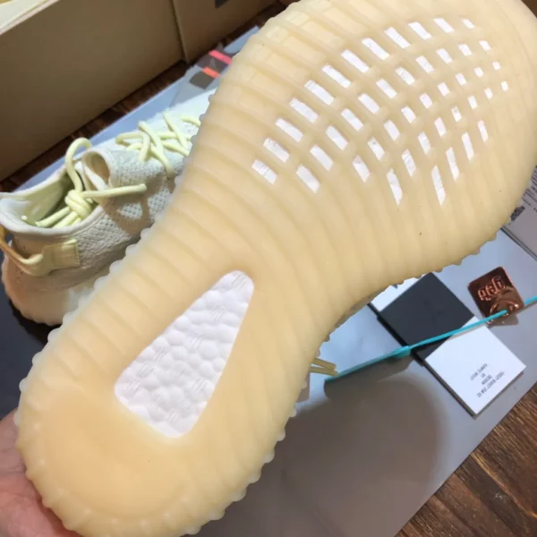 Yeezy shoes - Reps shoes