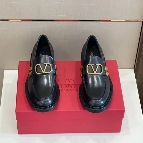 Valentino shoes - rep shoes