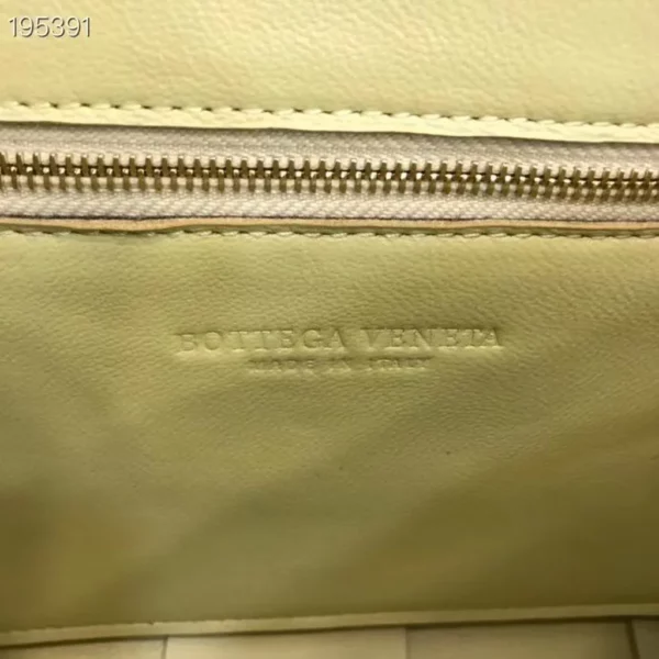 Bottega Veneta bag - replica bags