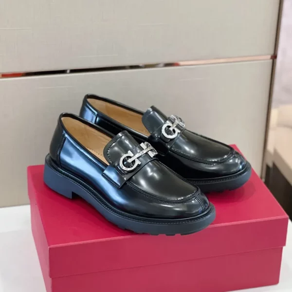 Ferragamo shoes - rep shoes