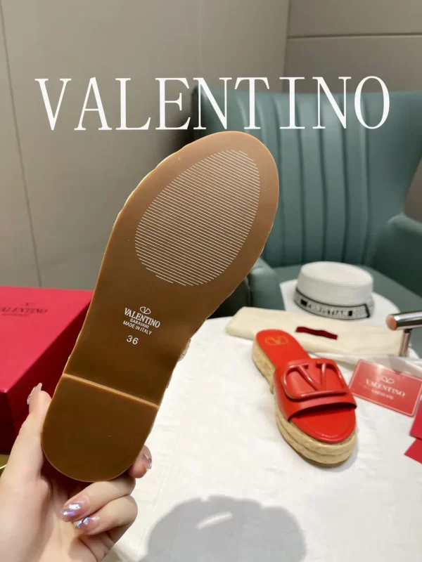 Valentino shoes - Replica shoes