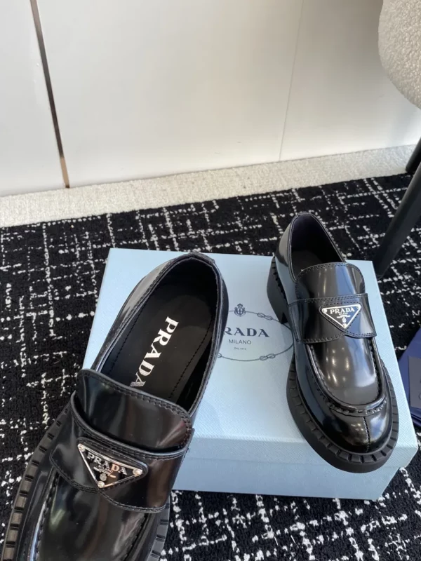 Prada shoes - Replica shoes