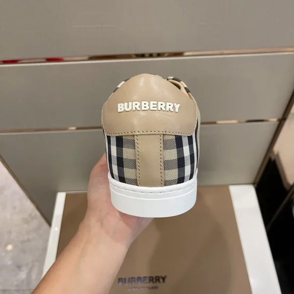 Burberry shoes - rep shoes