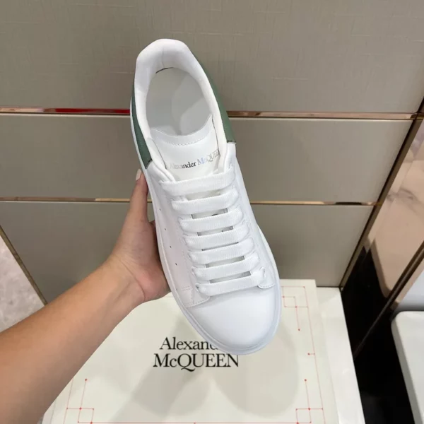 Alexander MCQueen shoes - Replica shoes