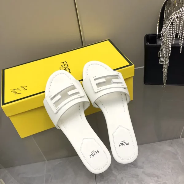 Fendi shoes - Replica shoes