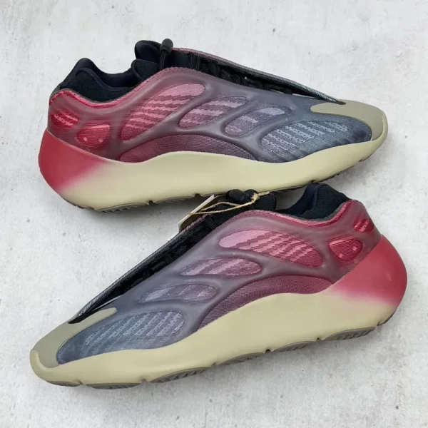 Yeezy shoes - rep shoes