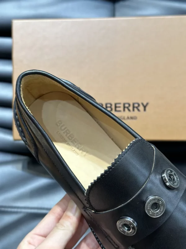 Burberry shoes - rep shoes