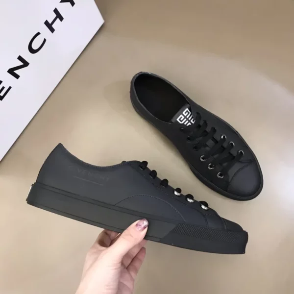 Givenchy shoes - Replica shoes