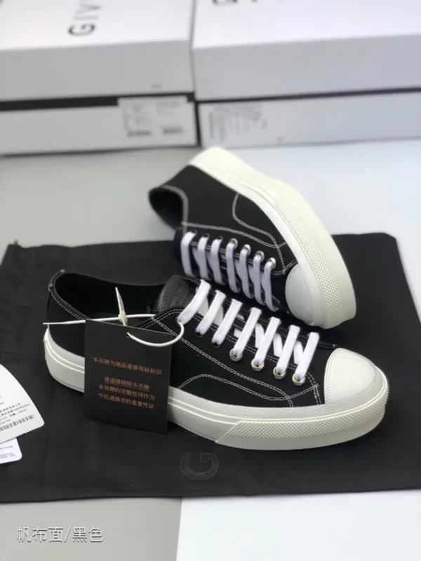 Givenchy shoes - Replica shoes