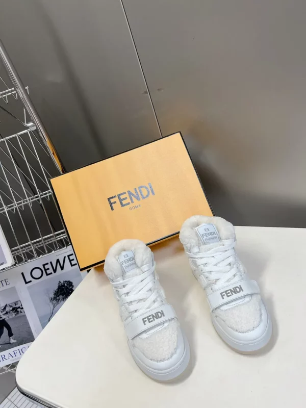 Fendi shoes - Replica shoes