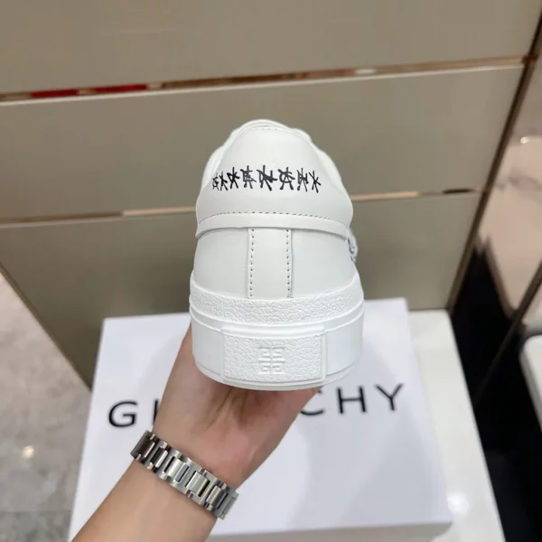 Givenchy shoes - Replica shoes