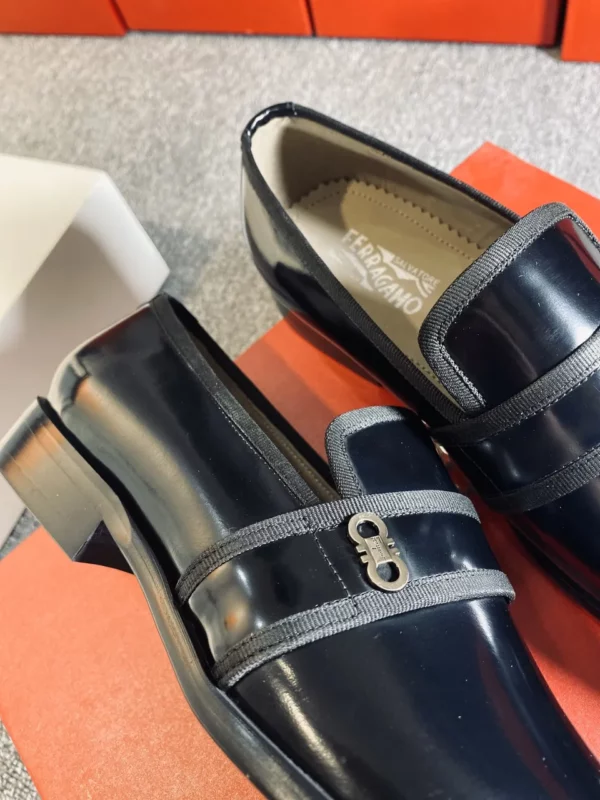 Ferragamo shoes - rep shoes