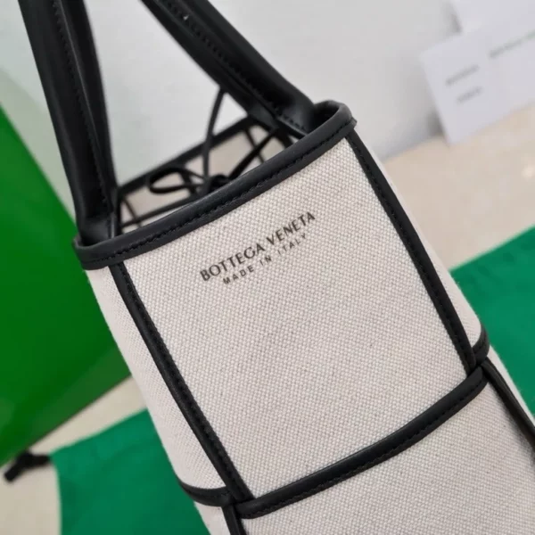 Bottega Veneta bag - replica bags