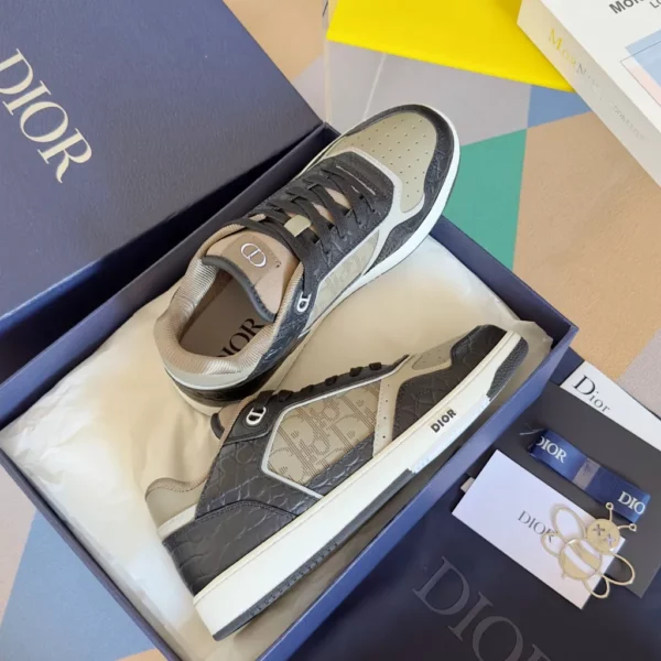 Dior shoes - Reps shoes