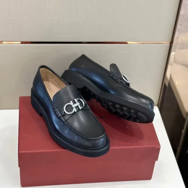 Ferragamo shoes - Replica shoes