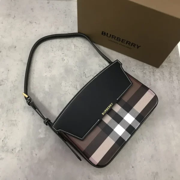 Burberry bag - replica bags