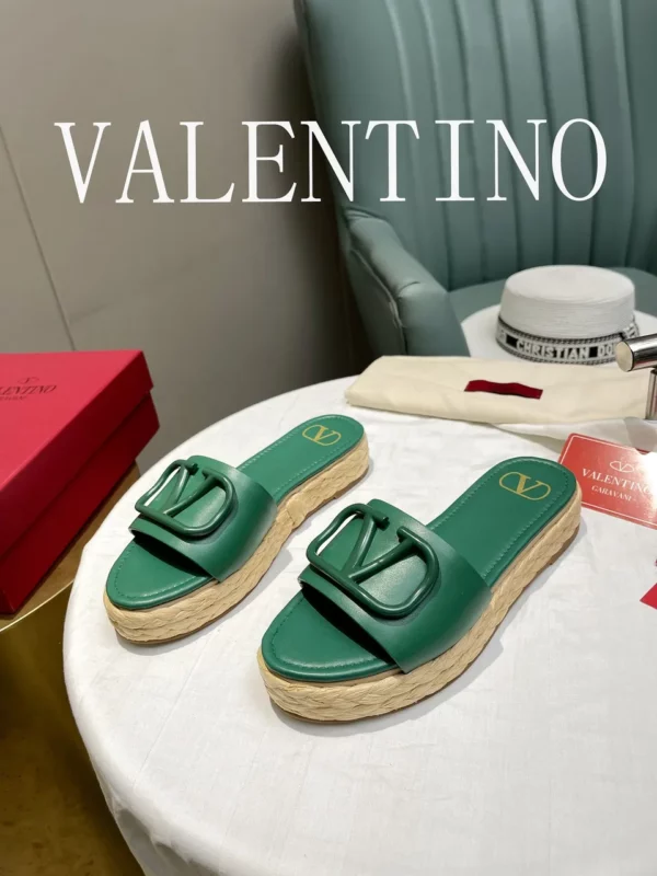 Valentino shoes - Replica shoes