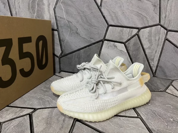 Yeezy shoes - Reps shoes