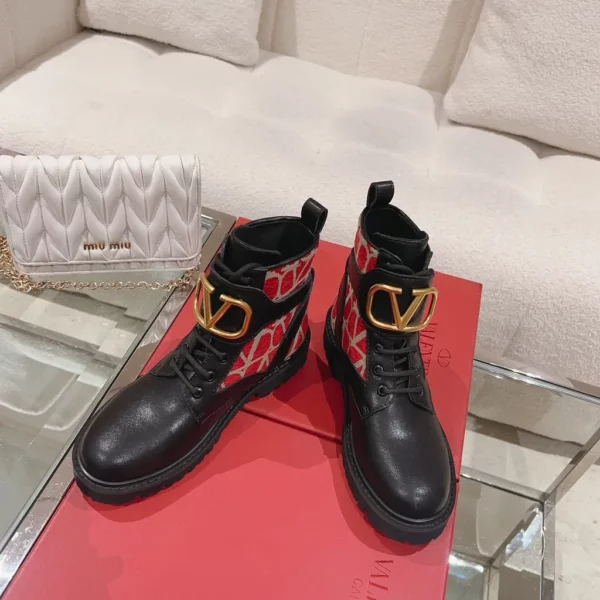 Valentino shoes - Replica shoes