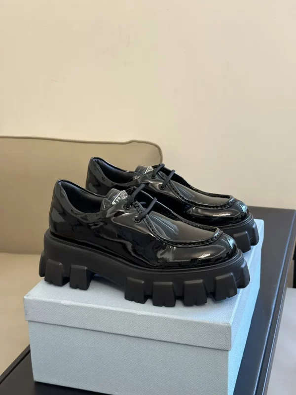 Prada shoes - rep shoes