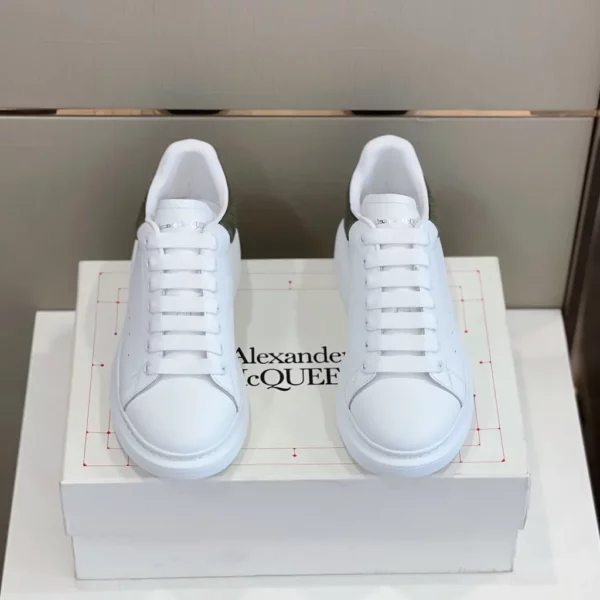 Alexander MCQueen shoes - Replica shoes