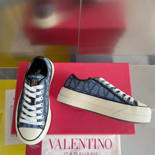 Valentino shoes - Reps shoes