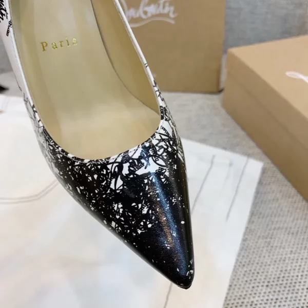 Christian Louboutin shoes - rep shoes