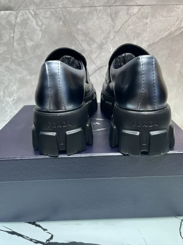 Prada shoes - Replica shoes