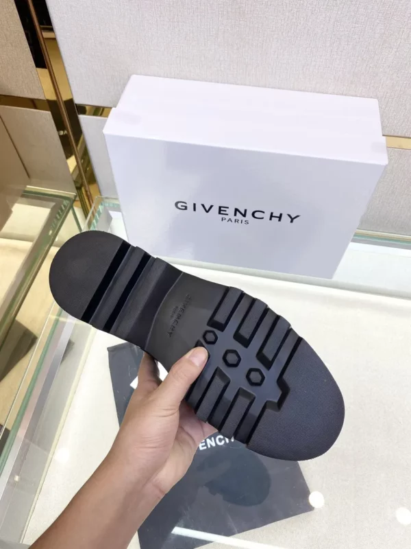 Givenchy shoes - Replica shoes