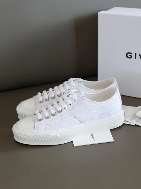 Givenchy shoes - Reps shoes