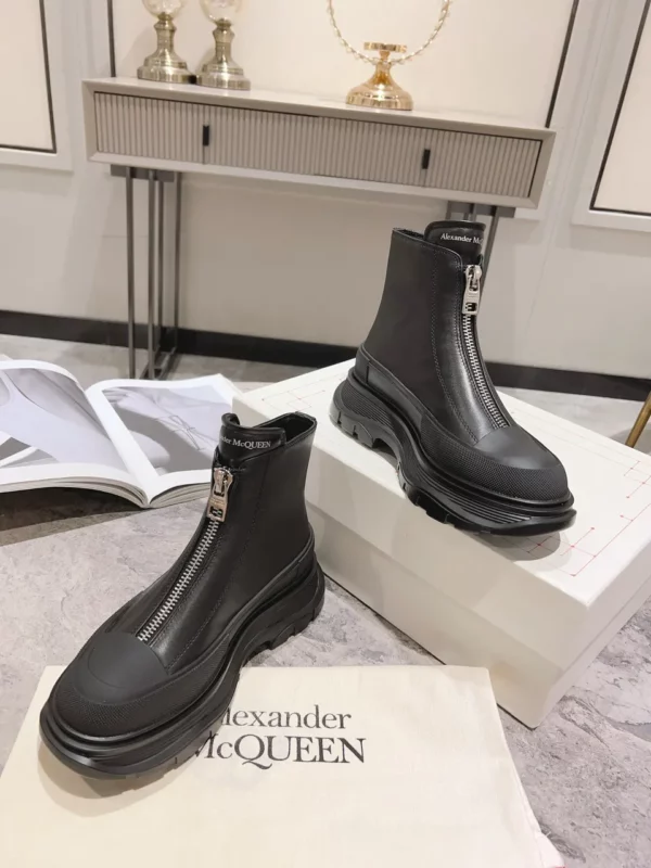 Alexander MCQueen shoes - Replica shoes