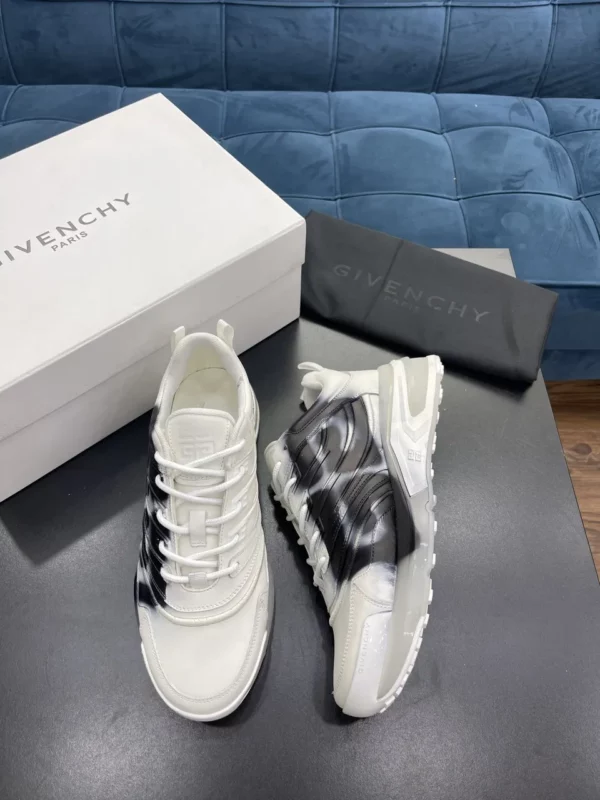 Givenchy shoes - Replica shoes